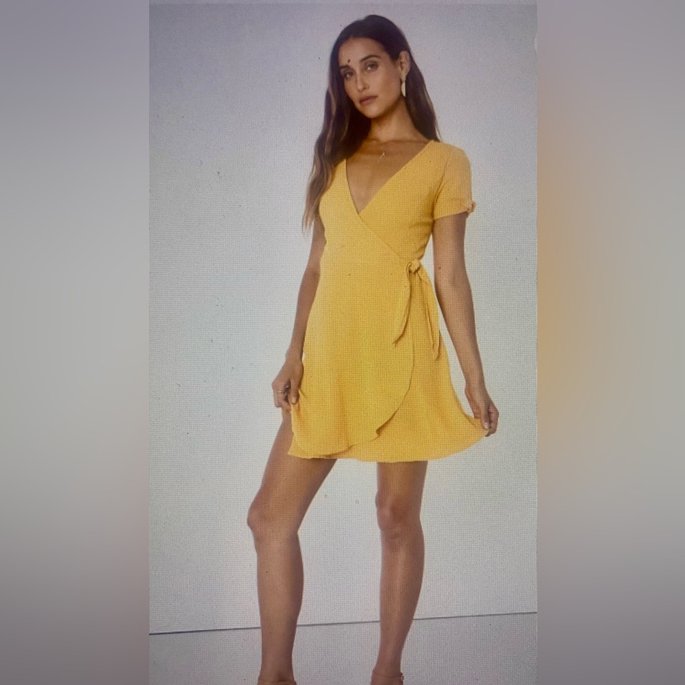 NWT Lulus  Boho My Philosophy Golden Yellow Gauze Wrap Dress  Sz M